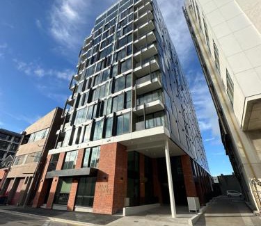 Te Aro Apartamento | Brand New CBD High Rise 1 Bed With Ocean View on the Doorstep of Courtenay Place