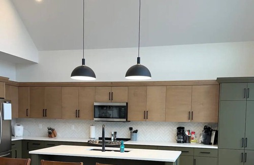 Nordegg Casa | Brand New Collieries Guest House with Fireplace