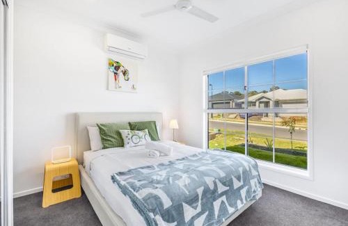 Greenbank Casa | Brand New Comfy Home 4Bedroom designer furniture