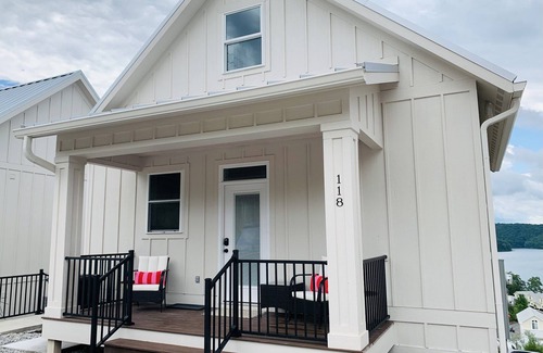 La Follette Condominio | Brand new condo on Norris Lake