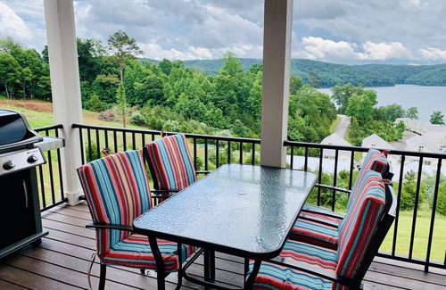 La Follette Condominio | Brand new condo on Norris Lake