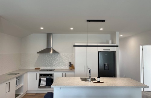 Wharewaka Casa | Brand New Cosy and Convenient Retreat in Taupo
