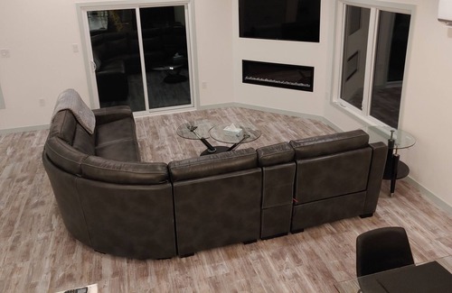 Meaford Apartamento | Brand New Country View Loft with Hot Tub