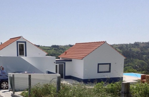 Alcobaca Villa | Villa de nueva construcción en el campo con piscina privada.