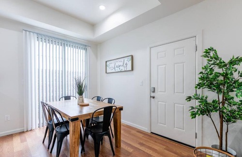 Lomita Casa | BRAND NEW - Cozy, Central, Private, All Amenities