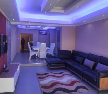 Greater Johannesburg Metropolitan Area Apartamento | Brand new crane Apartments
