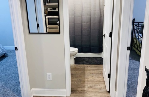 Greenville Casa | Brand New Everything Pond 65' Tv Spacious One Level