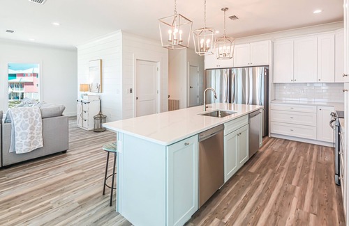 Southpointe Casa | BRAND NEW GULF FRONT HOME WITH A PRIVATE POOL AND AN ELEVATOR!