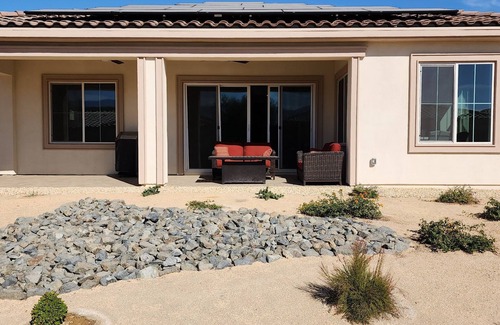 Palm Desert Casa | Brand new home in the middle of Palm Desert! Close to everything! South facing.