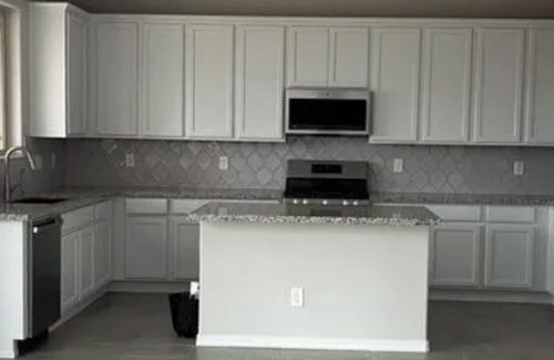 Surprise Casa | Brand-new house, close to hiking trails, Lake Pleasant, shopping malls, Stadium!
