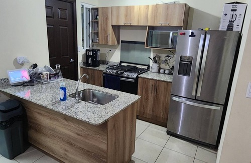 San Salvador Casa | Acogedora casa nueva con buena ubicación