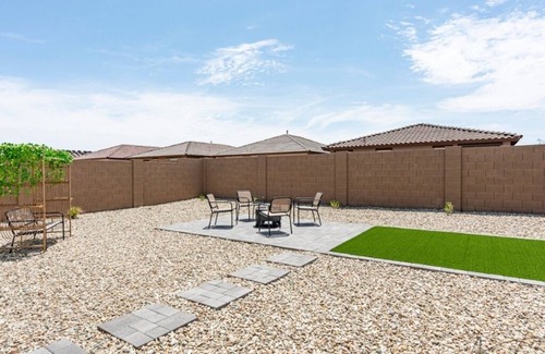 Maryvale Casa | Brand New House - Minutes From Cardinals Stadium and Westgate