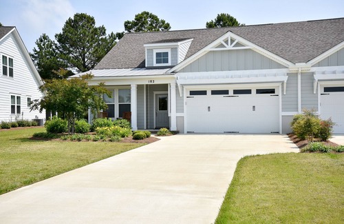 Cape Charles Villa | BRAND NEW immaculate villa