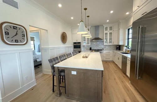 Admiral Estates Casa | Brand new large luxury beach house with inground pool!