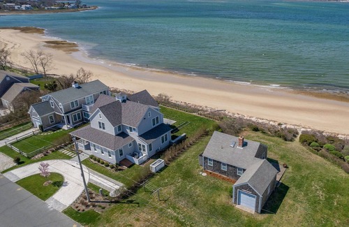 Barnstable Cabaña | Brand New Listing! Oceanfront Cottage With Private Beach