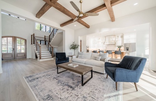 Lake Norman of Catawba Casa | Brand New Luxurious Modern Farmhouse with Pool and Hot Tub - Beauitful Views!