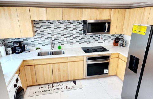 Negril Casa | Brand New Luxurious Townhouse in Little Bay Country Club Negril