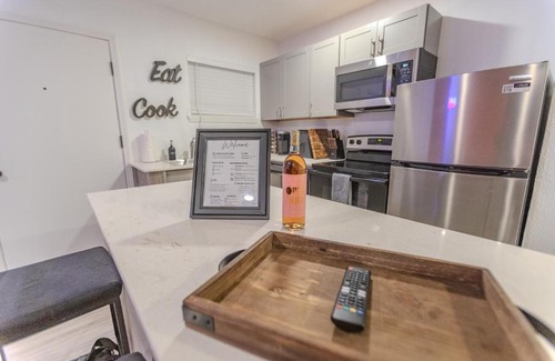 Fairbanks Apartamento | Brand New Luxury Apt! Heart of Montrose- Downtown HTX