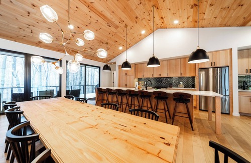 Davis Cabina | Brand new, luxury cabin in the mountains