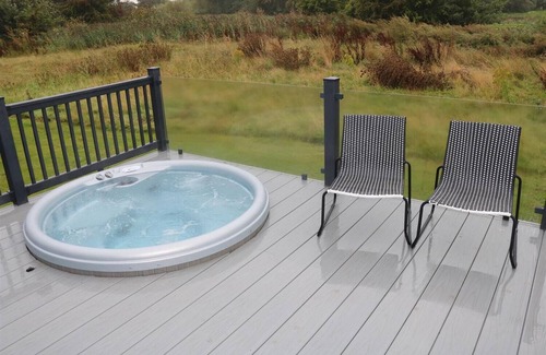 Tattershall Casa | Brand-new Luxury Lodge with Hot Tub (no pets) - 3 bedrooms - 2 bathrooms