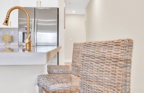 North Carolina Coast Condominio | Brand new luxury condo ready for its first guests!!