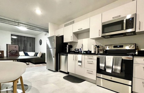 Iowa City Apartamento | Brand New Modern Apartment in the heart of Downtown Iowa City