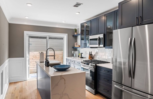 Point Breeze Casa | BRAND NEW Modern Philly Dream Home - Near Hospitals, Shopping, Transit - Room #1