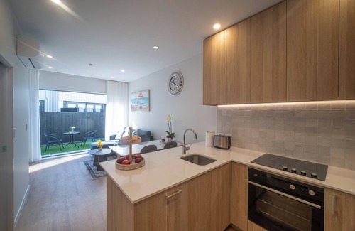 Greenlane - Ellerslie Casa | Brand new modern Townhouse with Full Kitchen