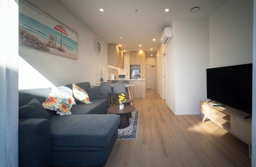 Greenlane - Ellerslie Casa | Brand new modern Townhouse with Full Kitchen