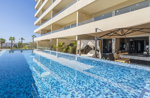 Colonia El Progreso Condominio | Brand New Ocean View Condo w/private HotTub & Pool