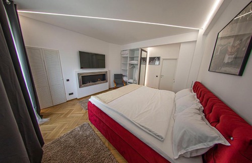Bucharest City-Centre Apartamento | Brand new Penthouse at Km 0 of Bucharest near Intercontinental Hotel