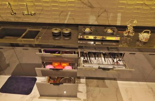 Koregaon Park Apartamento | Brand New Premium 3bhk furnished Place