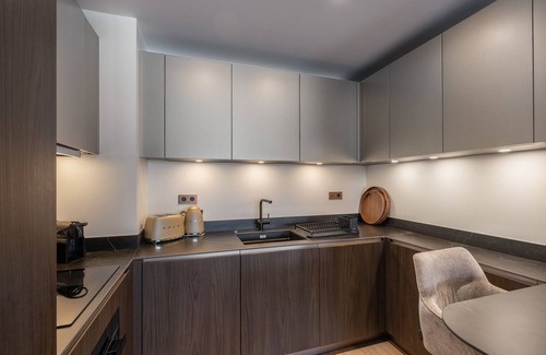 Courchevel Apartamento | Nuevo Apartamento a Pie de Pista en Courchevel 1850 con SPA y Piscina