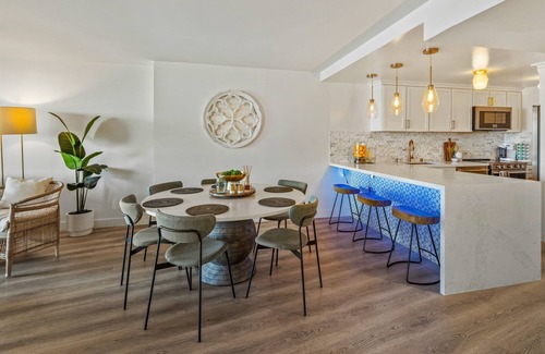 Marina del Rey Condominio | Brand New Smart Home w/Gorgeous Waterfront Views