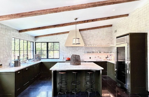 Barnes Landing Casa | Brand NEW Spacious 6-bedroom house in peaceful Amagansett just Steps From Water