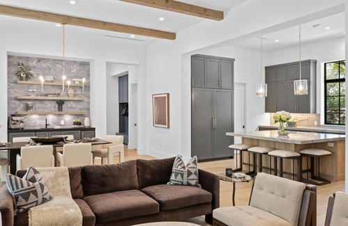 Barton Hills Casa | Brand New Spacious Luxury 6-bedroom 5000 Sq ft Home BEST LOCATION IN AUSTIN