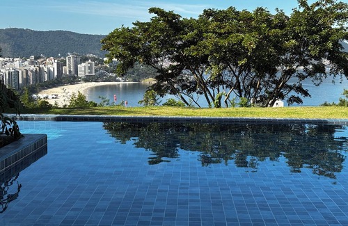 Niteroi Apartamento | Brand new studio with spectacular balcony