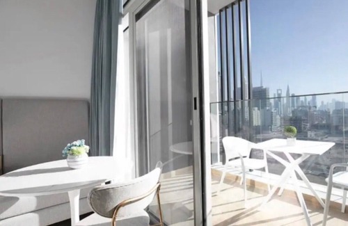 Jumeira 3 Apartamento | Brand new Studio close to metro station