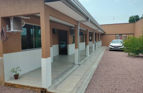 Porto Velho Apartamento | Nueva suite con muebles, TV, refrigerador, Netflix, Wifi. ven echa un vistazo ..!