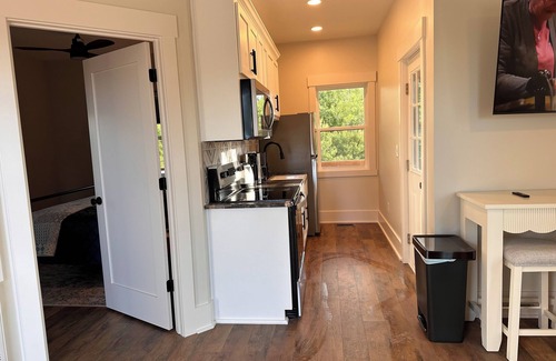 Keslers Cross Lanes Cabaña | Brand New! The Cottage at Sunset Farm