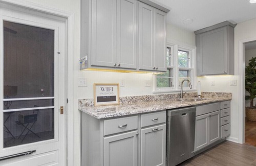 Wooded Estates Casa | Brand New to Market Reno .8 mile from Stadium Sleeps 11