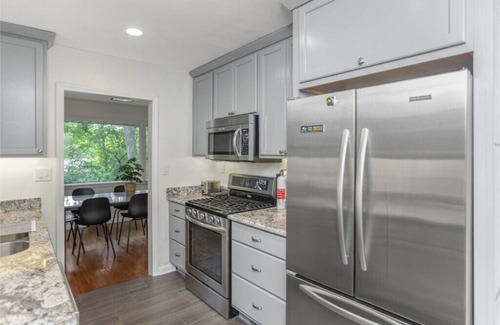 Wooded Estates Casa | Brand New to Market Reno .8 mile from Stadium Sleeps 11