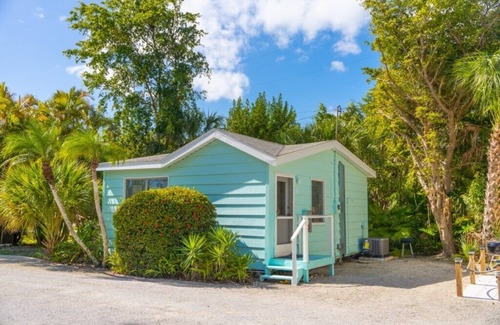 Sanibel Cabaña | Brand New to the rental market !