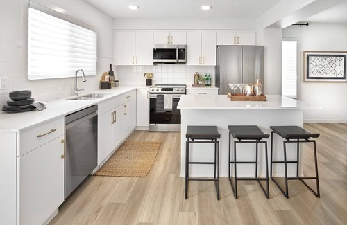 Division No. 11 Casa | Brand New Townhome
