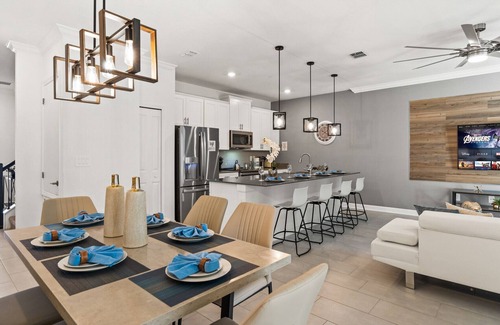 Kissimmee Chalet De Esquí | Brand New Townhouse 4Bed/3Bath/Pool/5Min Disney