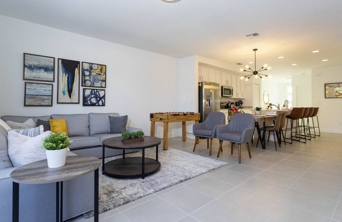 Eagle Pointe South Casa | Brand New!