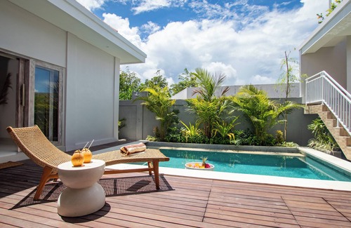 Umalas Villa | Brand new villa - Ricefield View, Canggu + Rooftop