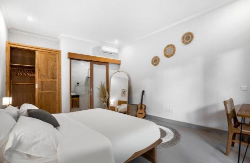 Kerobokan Villa | BRAND NEW Villa Samira, 5mn to Seminyak