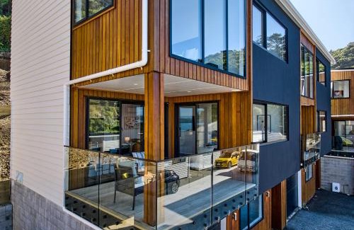 Wellington Casa | Brand New with Ocean Views