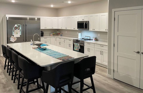 Lake City Casa | Brand new year-around lake cabin on Clear Lake!